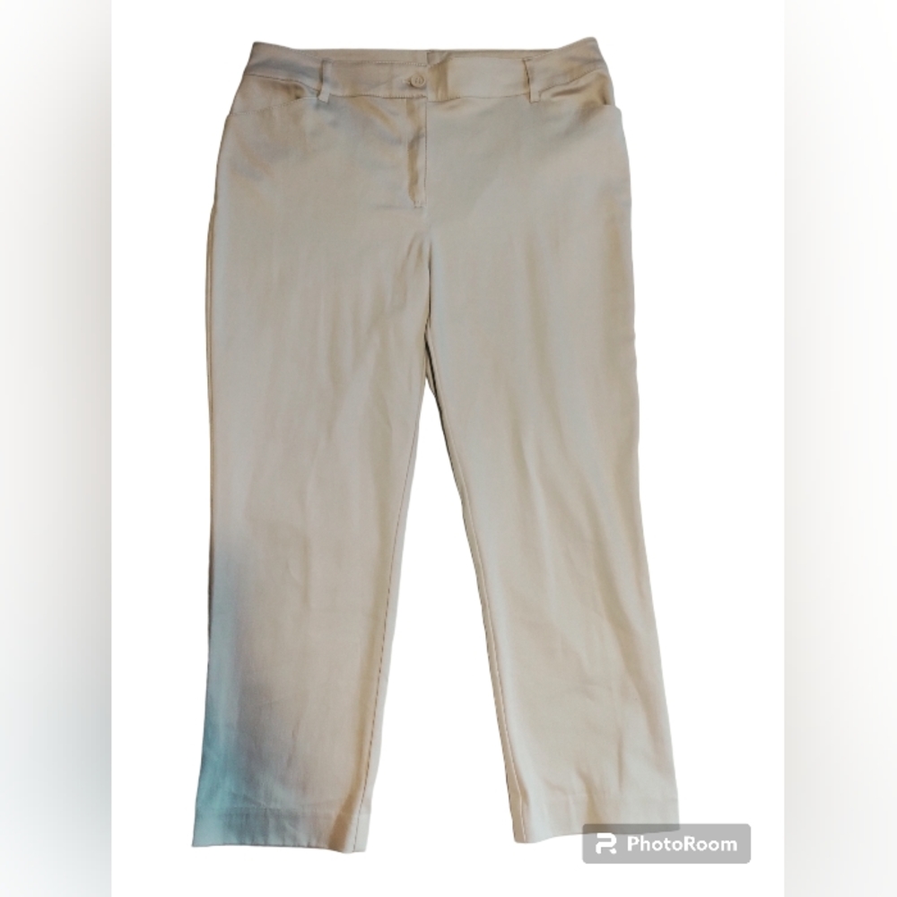 Perfect Stretch by Chicos Khaki size M/10